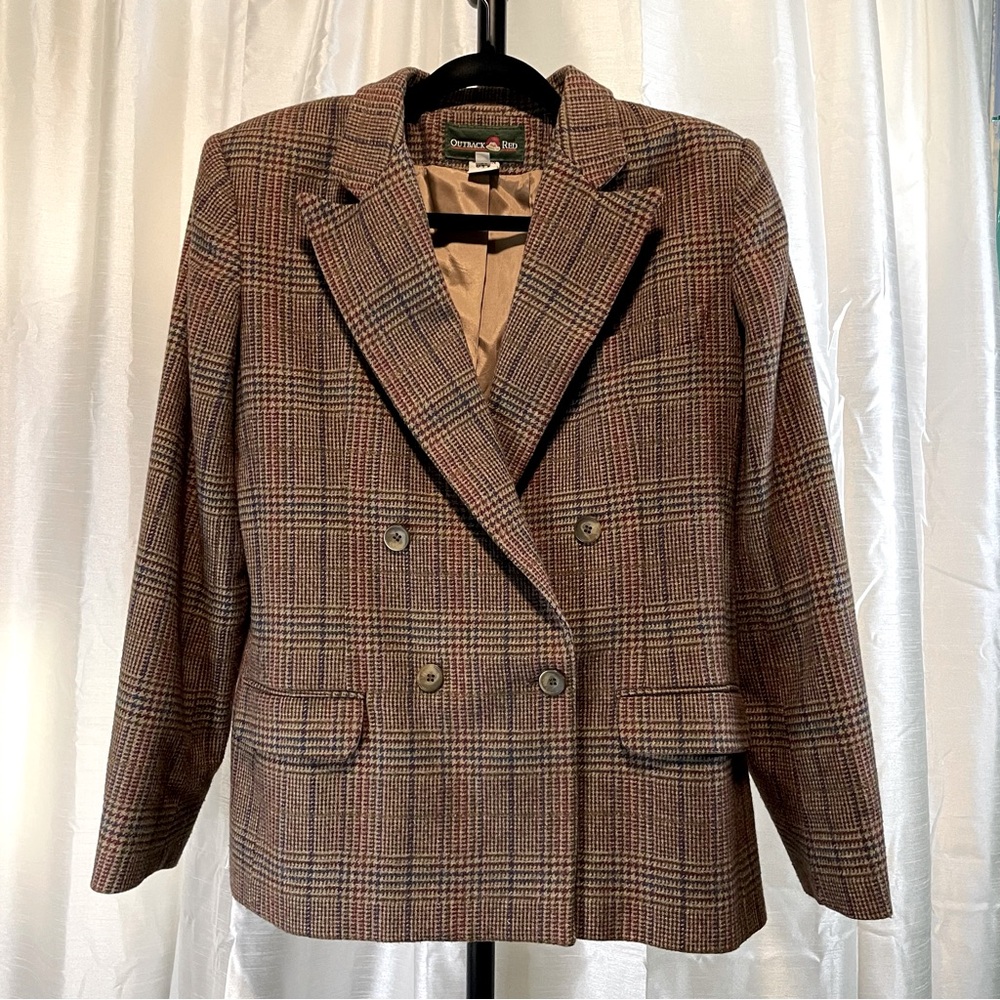Vintage Outback Red Size 8, wool blend, single breasted blazer